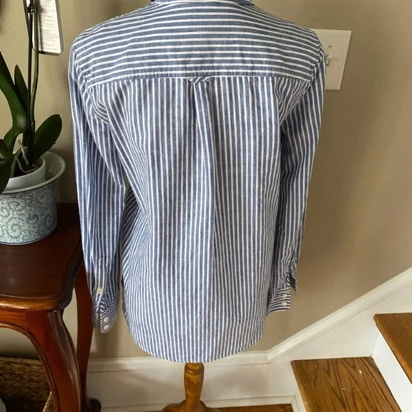 J. Crew Blue Striped Boy Fit Popover Button Down - Picture 6 of 8